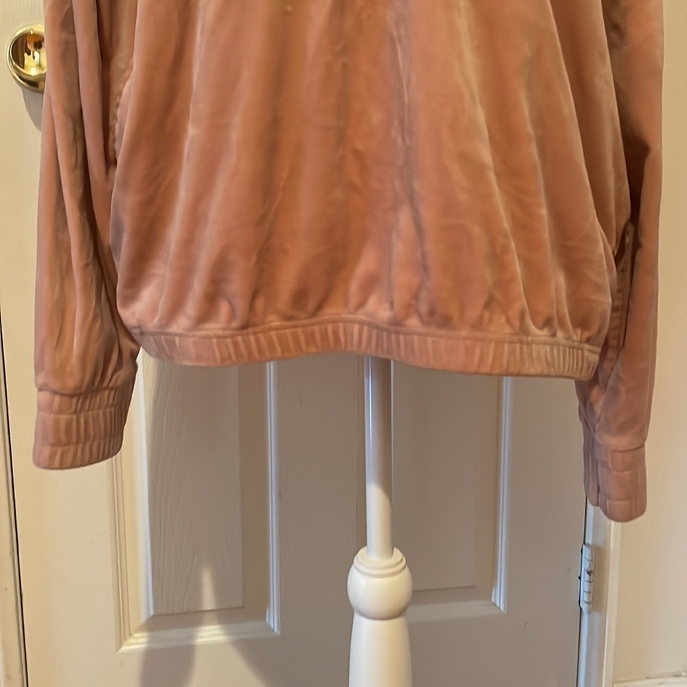 EUC Fila Womens Plus Size Sweater size XXL LIGHT PINK - Picture 5 of 13